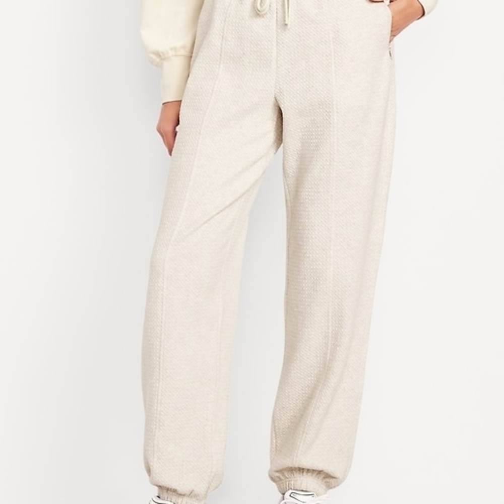 Old Navy Women's Cream Jogger Pants